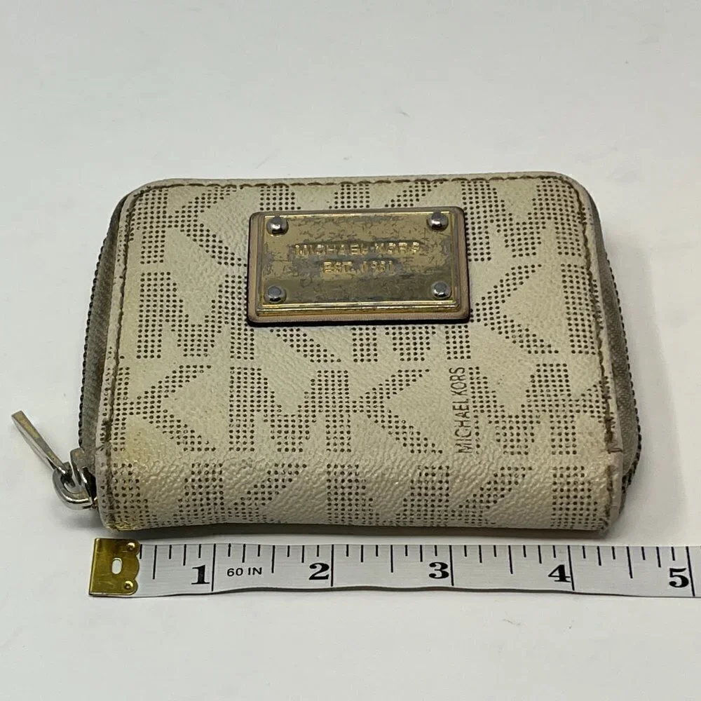 Michael Kors logo wallet cream brown distressed